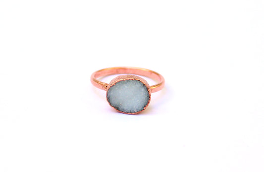 Large Oval Druzy Solitaire Ring (Horizontal)