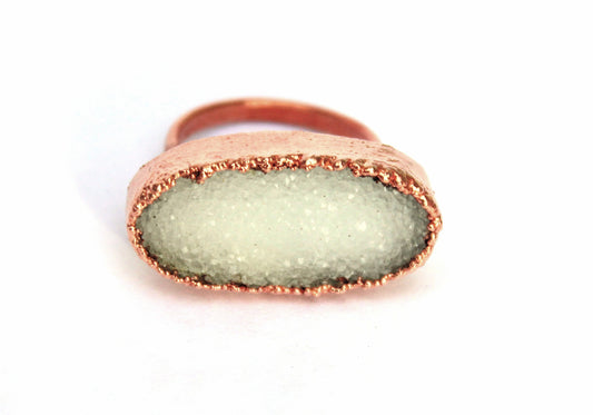 X-Large Oval Druzy Solitaire Ring (Horizontal)